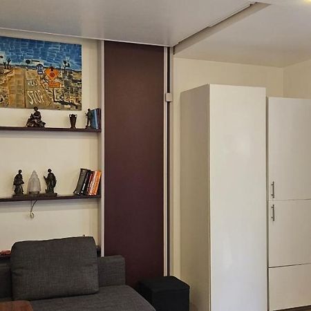 Studio 22M2 A Ivry/Seine-A 200 Metres De Paris. Proche Metro 7 Εξωτερικό φωτογραφία