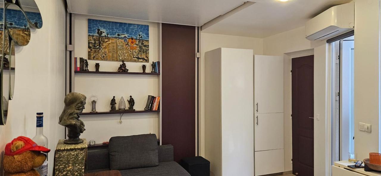 Studio 22M2 A Ivry/Seine-A 200 Metres De Paris. Proche Metro 7 Εξωτερικό φωτογραφία